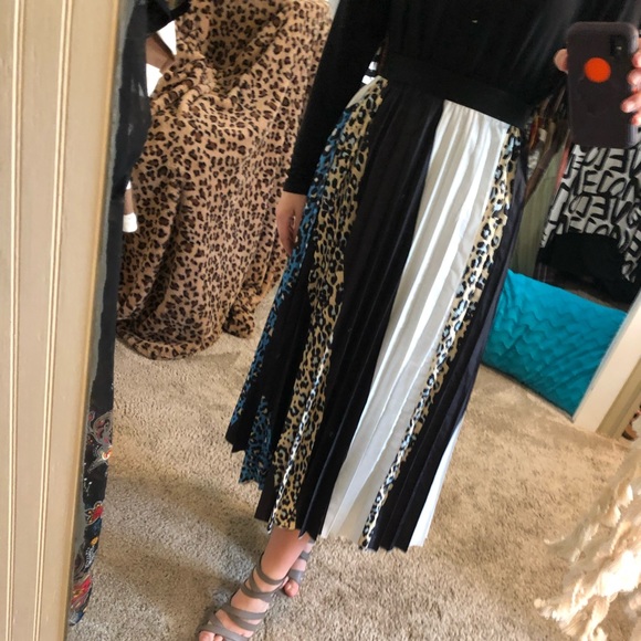 SHEIN Dresses & Skirts - Leopard and blue high waisted skirt